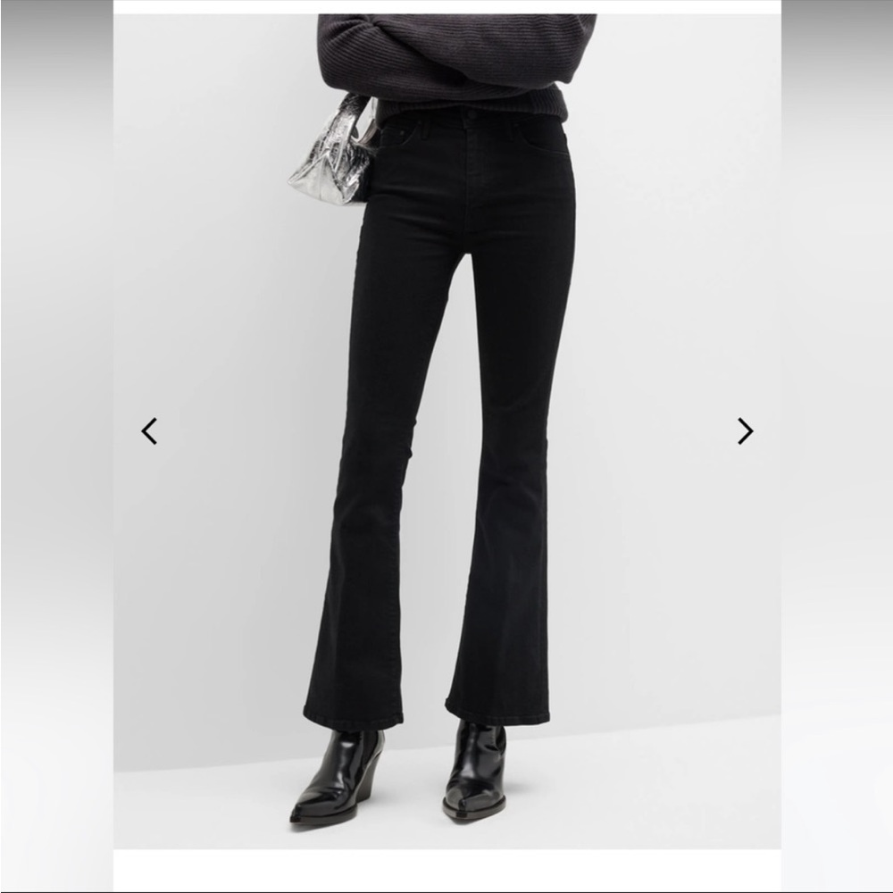 MOTHER the weekender style black jean.   Size 28.